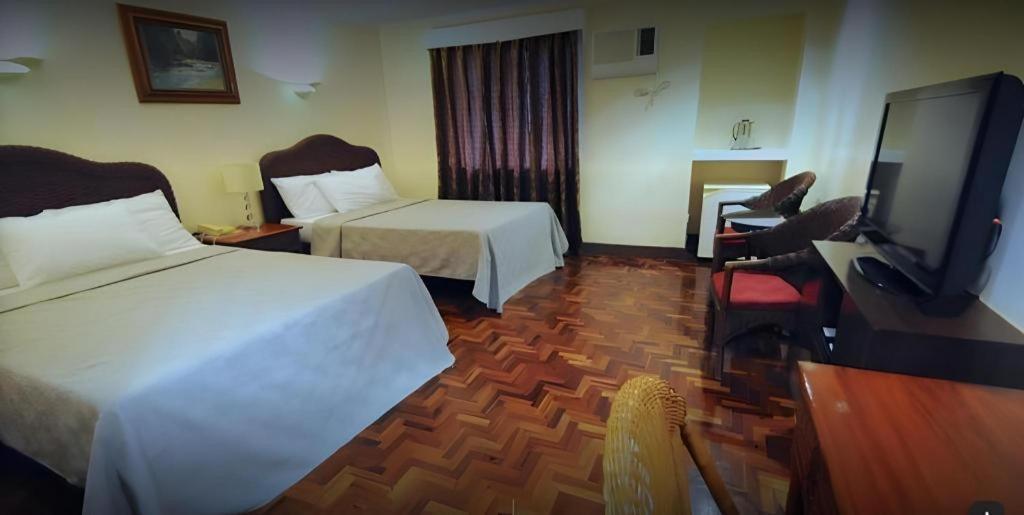 Vacation Hotel Cebu Exterior photo