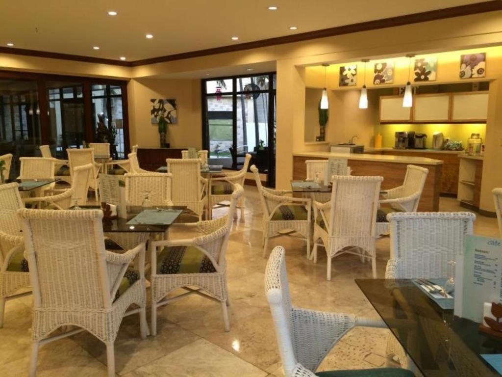 Vacation Hotel Cebu Exterior photo