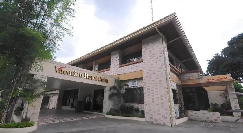 Vacation Hotel Cebu Exterior photo