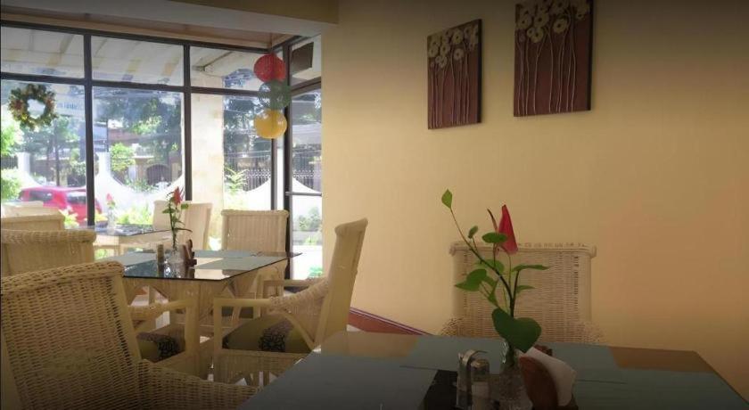 Vacation Hotel Cebu Exterior photo